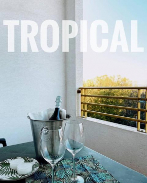 Apartments Tropical
